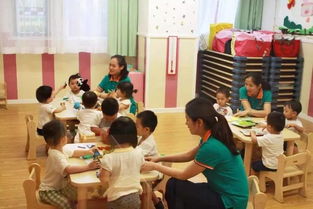 安心可托 甌海頒發(fā)全市首張3歲以下嬰幼兒照護服務機構營業(yè)執(zhí)照